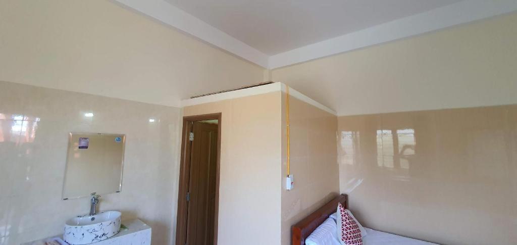 Spot On 1021 Dai Thang Motel Da Nang Luaran gambar